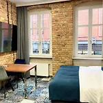Lägenhetshotell Browar Luxury Old Town 24h