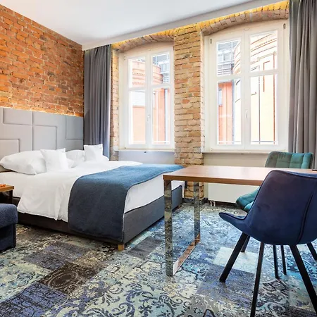 Browar Luxury Old Town 24h 4* 포즈난